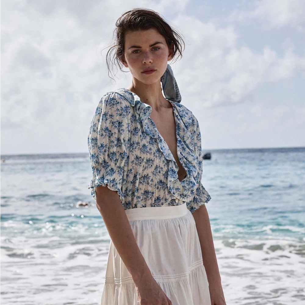 Dôen Henri Top in Bleu Rosier Floral nwt